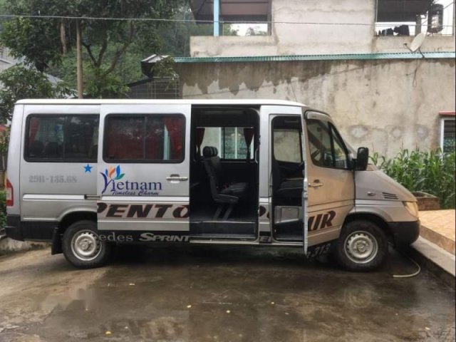 Bán Mercedes Sprinter đời 2009, xe chạy du lịch còn đẹp0