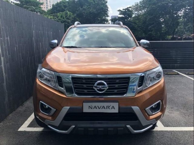 Cần bán xe Nissan Navara EL 2018, màu đen, xe nhập, 150tr