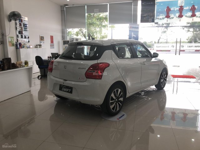 Bán Suzuki Swift phiên bản cao cấp GLX 2018, đủ màu, có xe giao ngay0