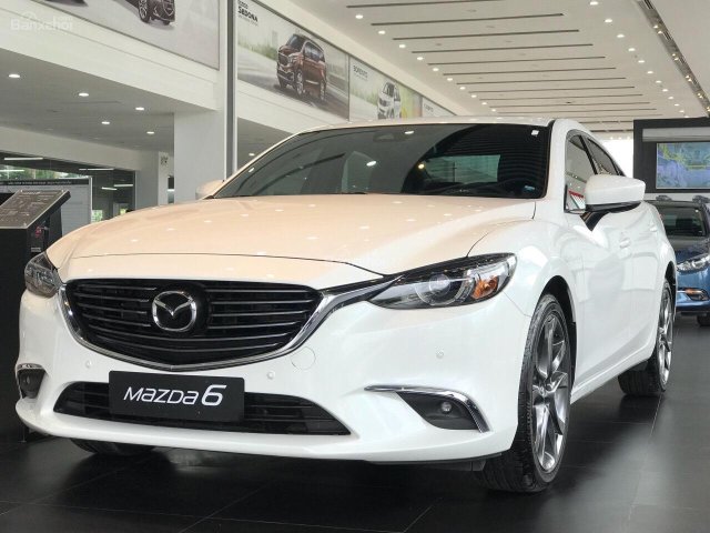 Bán Mazda 6 chính sách cực ưu đãi trong tháng 12. Có xe giao trước tết - Hotline: 0702020222