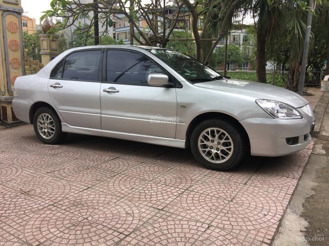 Bán xe Mitsubishi GLX sản xuất năm 2005 số tự động