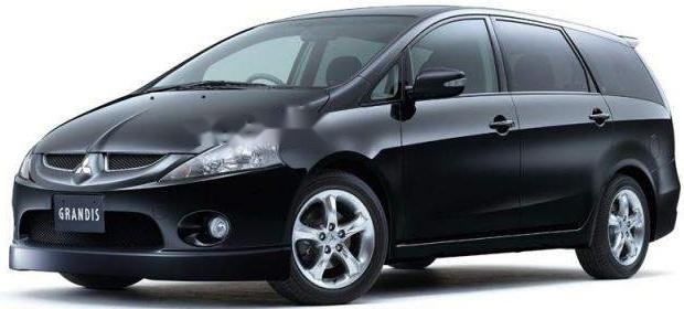 Cần bán Mitsubishi Grandis AT đời 2008, xe nhập, giá tốt