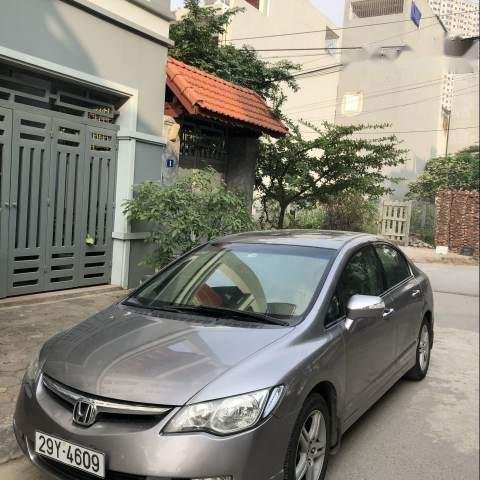 Tôi cần bán Honda Civic 2.0, xe đi rất ít