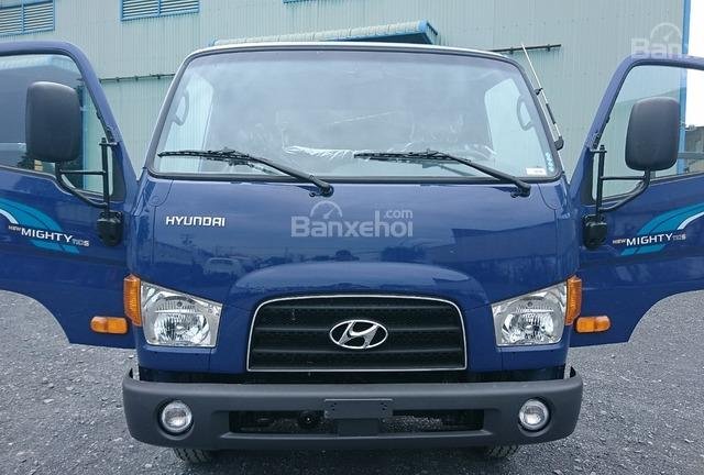 Hyundai thùng bạt 6T9 đời 2018, màu xanh lam, giao ngay