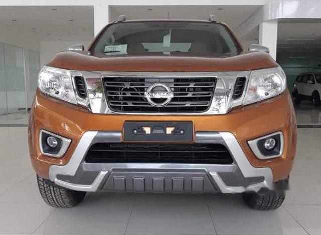 Cần bán xe Nissan Navara Premium R (EL) đời 2018, giá chỉ 669 triệu