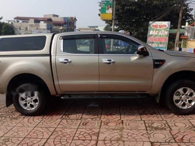 Cần bán lại xe Ford Ranger XLS AT sản xuất năm 2014, giá chỉ 510 triệu0