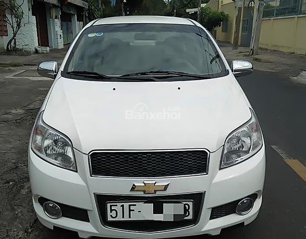 Cần bán lại xe Chevrolet Aveo LT 1.5 MT 2016, màu trắng