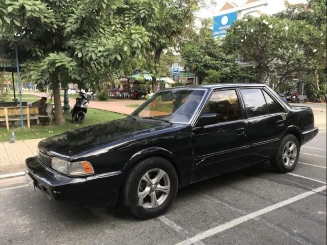 Bán Mazda 626 sản xuất năm 1986, màu đen, xe nhập