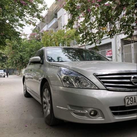 Bán Nissan Teana năm 2011, màu bạc, xe nhập, 498 triệu