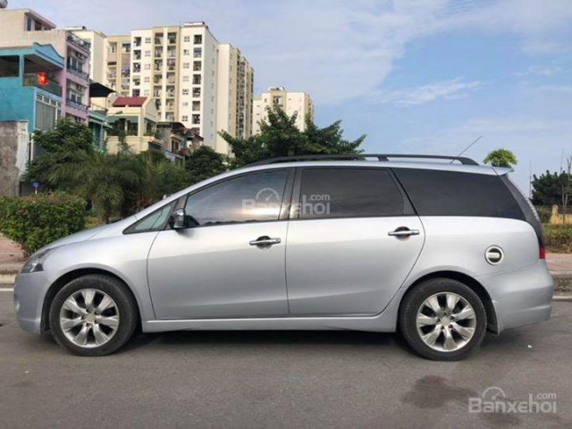 Cần bán Mitsubishi Grandis 2006 màu bạc