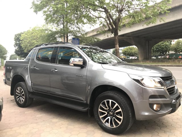 Bán xe Chevrolet Colorado High Country 4x4 AT, màu xám (ghi), giá tốt, xe nhập