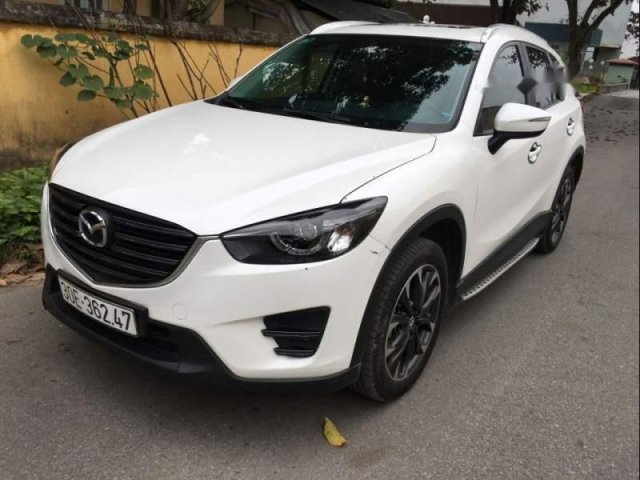 Cần bán gấp Mazda CX 5 2.0 năm 2016, màu trắng, giá tốt