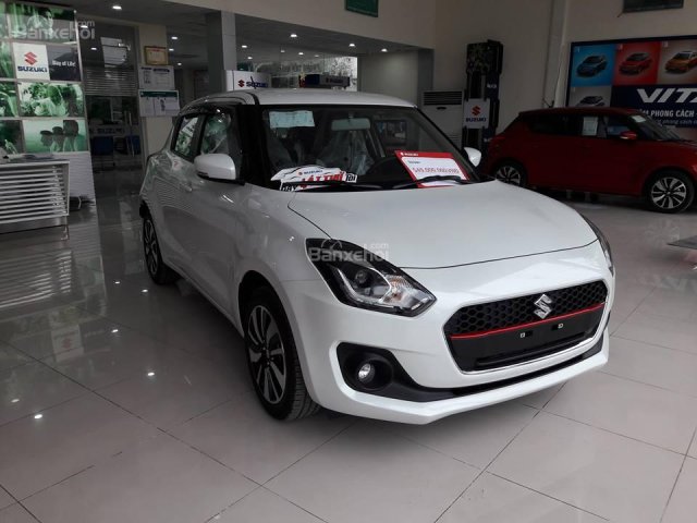 Bán Suzuki GLX 2018 bản đủ, trả góp lãi suất thấp