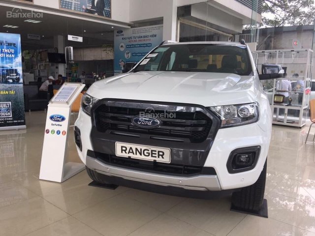 Bán xe Ford Ranger Wildtrak 2018 màu trắng, cam, xanh, đỏ. Giao ngay giá rẻ nhất trả góp 90% - Hotline: 084.627.9999