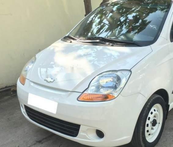 Bán Chevrolet Spark năm sản xuất 2011, màu trắng 