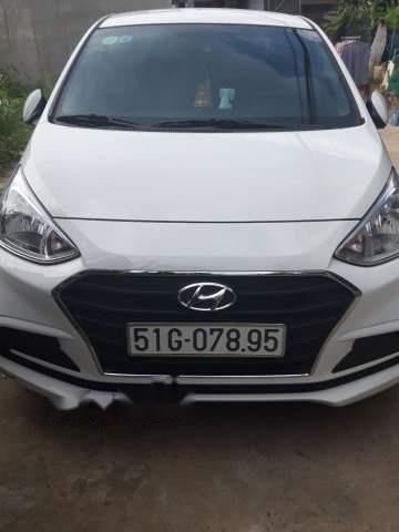 Bán Hyundai Grand i10 năm 2018, màu trắng, nhập khẩu số sàn, giá tốt