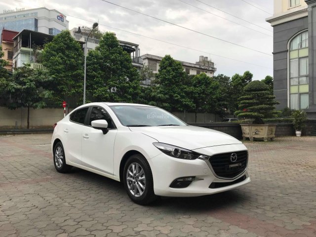 Bán ô tô Mazda 3 đời 2017, màu trắng, 675tr