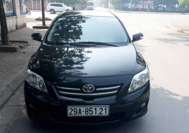 Cần bán gấp Toyota Corolla altis 1.8 AT sản xuất 2010, màu đen chính chủ