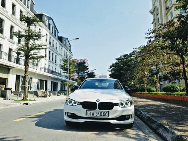 Chuyên Ngọc Auto bán BMW 3 Series 320i năm 2012, màu trắng