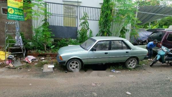 Bán Peugeot 305 năm sản xuất 1986, nhập khẩu nguyên chiếc, giá 25tr0