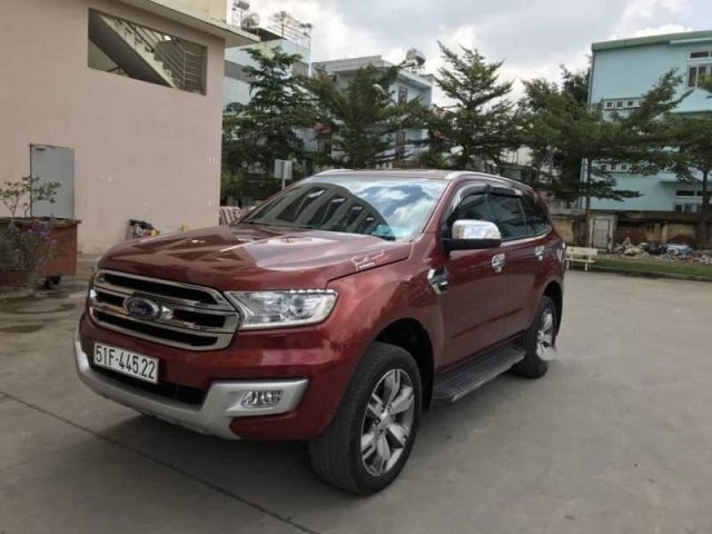 Cần bán Ford Everest Titanium đời 2016, màu đỏ, nhập khẩu Thái