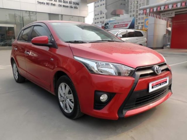 Chính chủ bán Toyota Yaris E đời 2015, màu đỏ, nhập khẩu