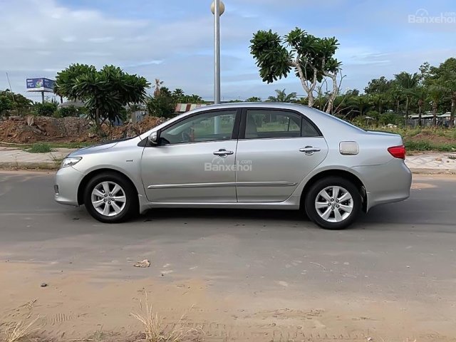 Auto Quang Trung bán Toyota Corolla Altis 1.8G sản xuất 2010, xe màu bạc, số tự động