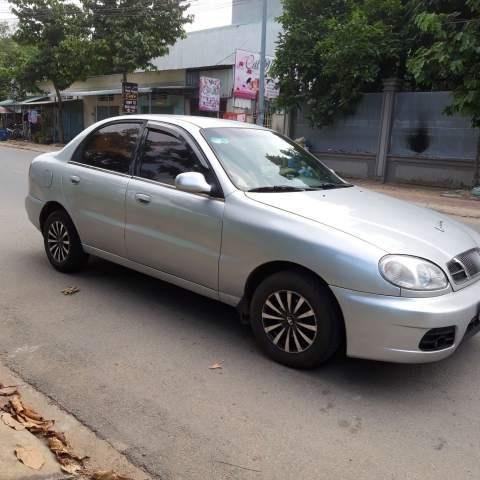 Bán Daewoo Lanos 2003, màu bạc, xe đẹp