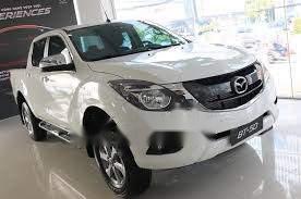 Cần bán Mazda BT 50 2.2 MT 4×4 đời 2018, màu trắng, nhập khẩu Thái Lan