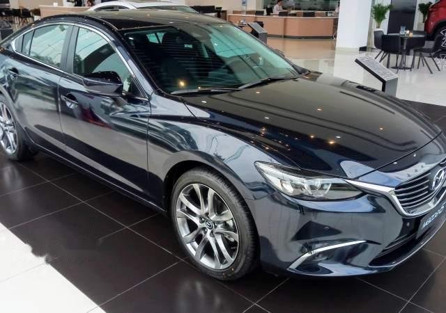 Cần bán Mazda 6 2.5 Premium sản xuất năm 2018, mới 100%