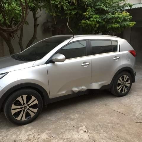 Bán Kia Sportage đời 2011, màu bạc