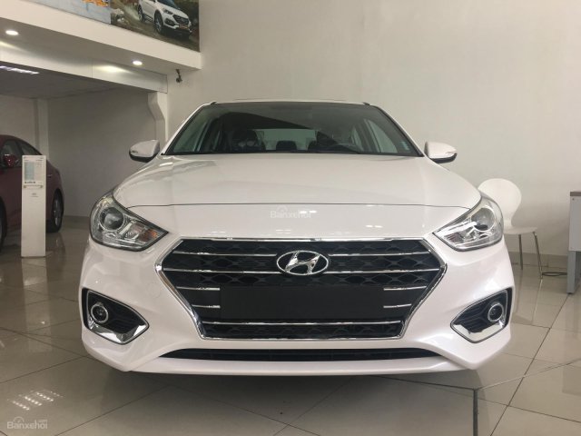 Bán Hyundai Accent 2018, giao ngay, sẵn đủ màu, hỗ trợ ngân hàng 85% với lãi suất thấp nhất với nhiều quà tậng khác