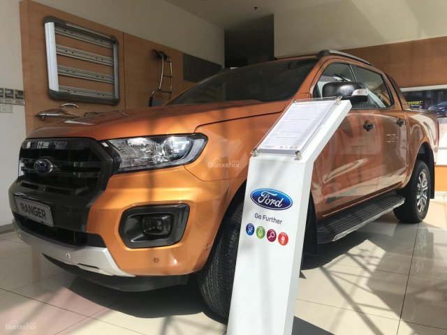 Ford Ranger 2018, xe giao ngay, đủ phiên bản, tặng kèm nắp thùng, lót thùng, bảo hiểm0