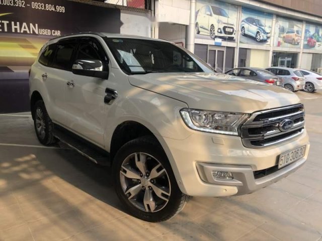 Bán Ford Everest Titanium 2.2AT máy dầu, sản xuất 2016, nhập nguyên chiếc Thái Lan