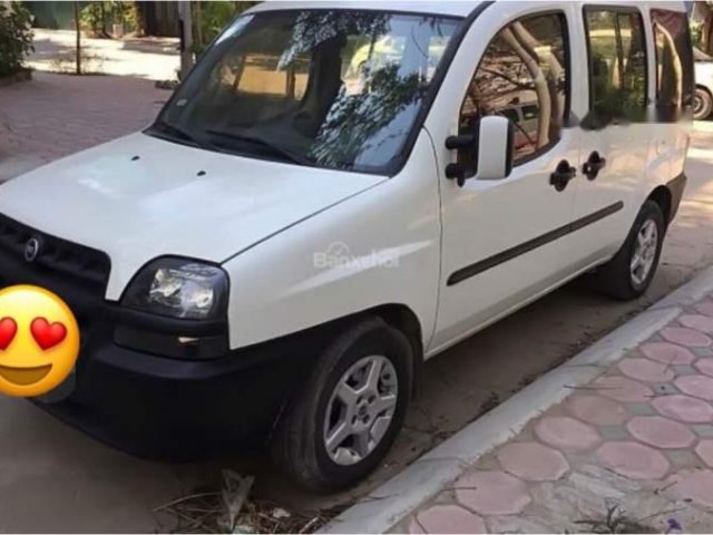 Cần bán lại xe Fiat Doblo sản xuất năm 2008, màu trắng, nhập khẩu nguyên chiếc0