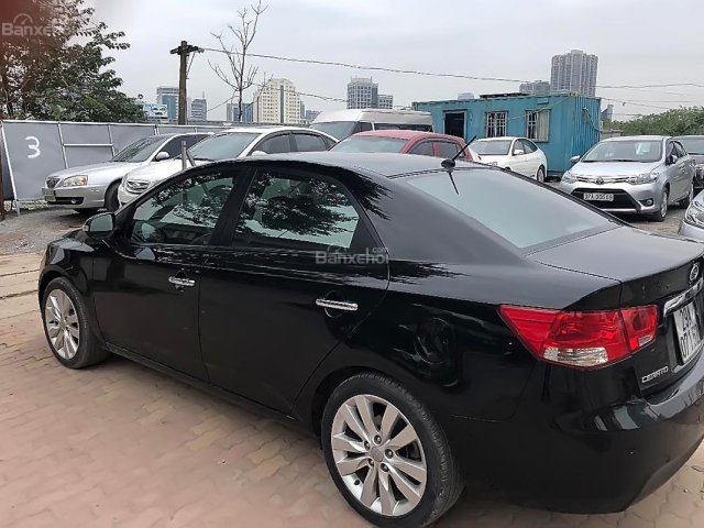 Cần bán gấp Kia Cerato đời 2011, màu đen, nhập khẩu Hàn Quốc chính chủ, 402tr