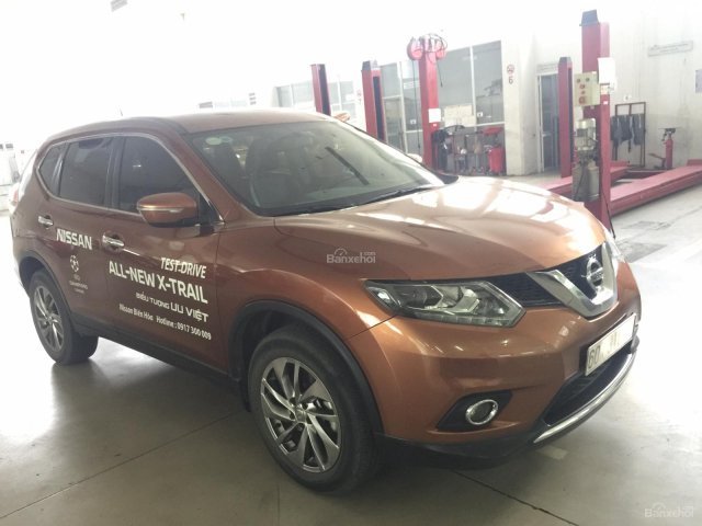 Nissan Biên Hoà thanh lý xe Xtrail 1 cầu 2.0 SL, giá ra đi 780tr (màu nâu)