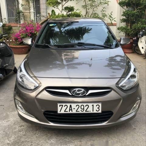 Bán xe Hyundai Accent MT sản xuất 2013, màu xám, nhập khẩu chính chủ