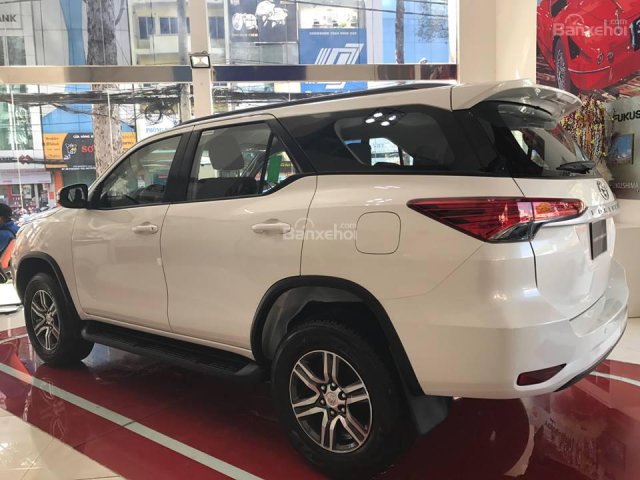 Toyota An Thành Khai Trương, khuyến mãi dòng Fortuner, xe Fortuner giao ngay, liên hệ 0909.345.296