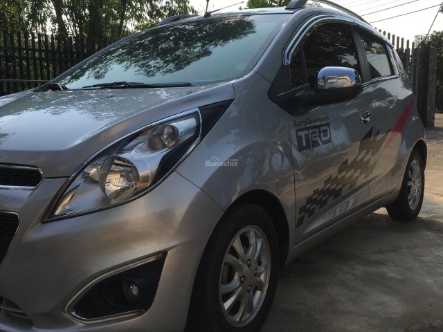 Bán xe Chevrolet Spark 1.0 LTZ sản xuất 2014, màu bạc, giá 255tr