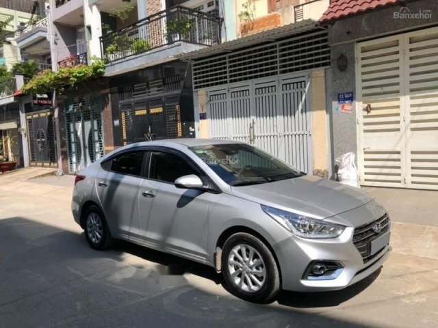 Bán xe Hyundai Accent đời 2019, màu bạc, nhập khẩu  