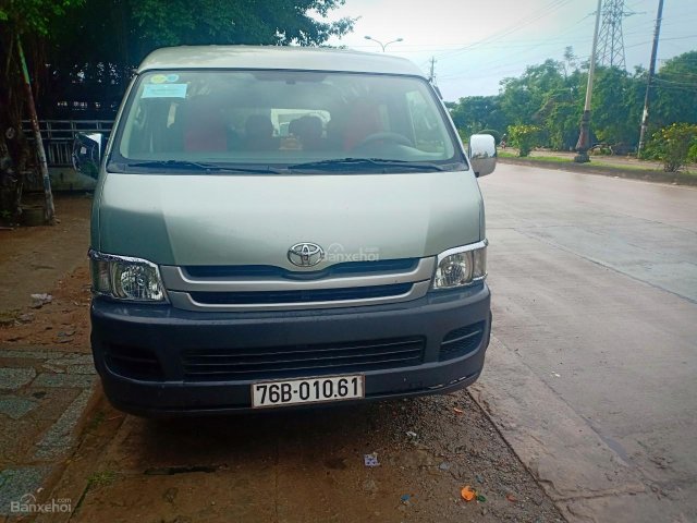 Cần bán Toyota Hiace 2.5 sản xuất 2010, giá tốt