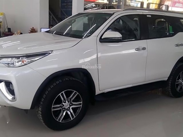 Bán ô tô Toyota Fortuner G đời 2018, màu trắng, xe nhập