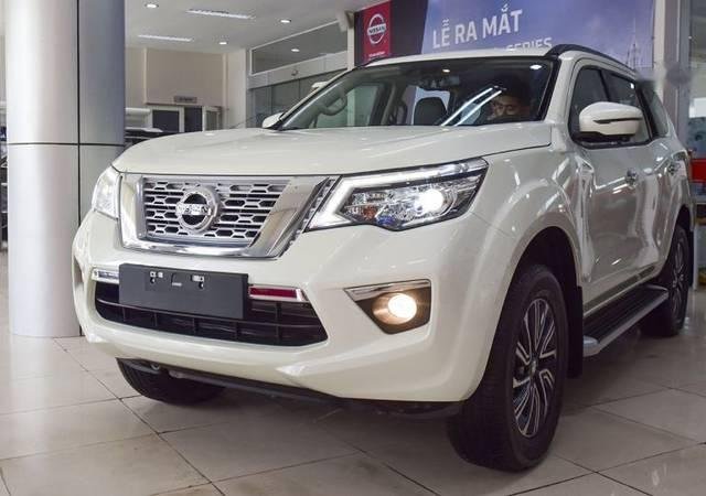 Bán xe Nissan X Terra sản xuất 2018, màu trắng, nhập khẩu nguyên chiếc