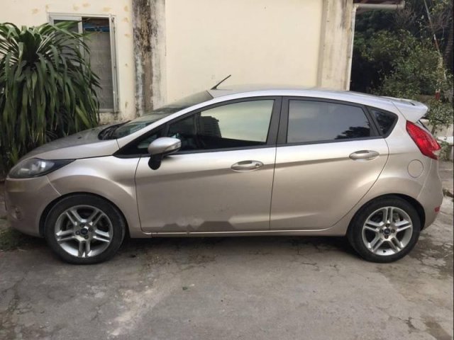 Bán ô tô Ford Fiesta 1.6 AT 2011, máy móc nguyên bản