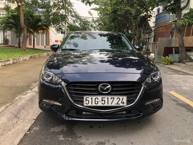 Bán Mazda 3 Facefilt mua T12/2017 màu xanh đen, xe đi lướt đẹp như mới