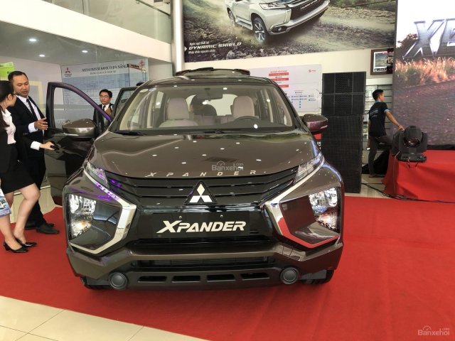 [Siêu Hot] Mitsubishi Xpander nhập nguyên chiếc từ Indo, động cơ 1.5, kinh doanh tốt. LH: 0905.91.01.99