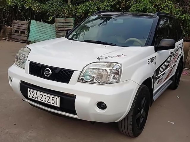 Bán Nissan X trail SLX đời 2004, màu trắng, nhập khẩu nguyên chiếc