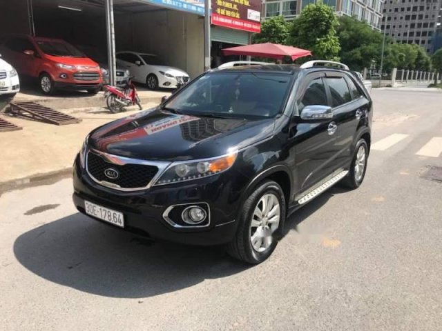 Bán xe Kia Sorento năm sản xuất 2012, màu đen