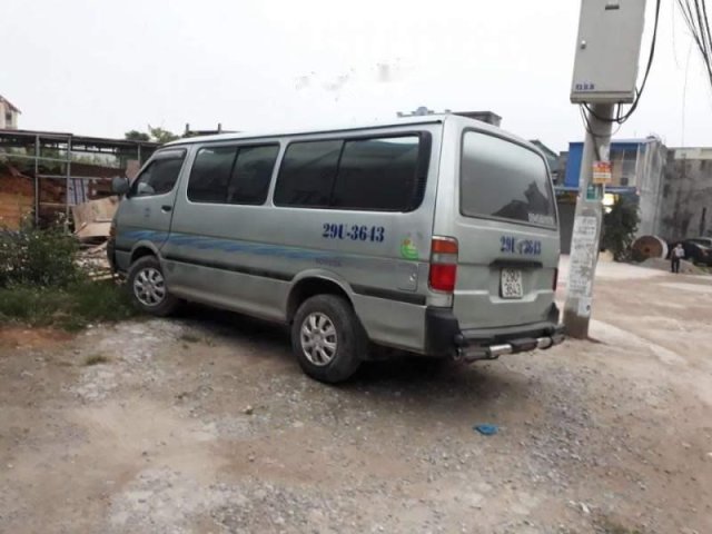 Bán Toyota Hiace 2000, màu bạc, 55 triệu